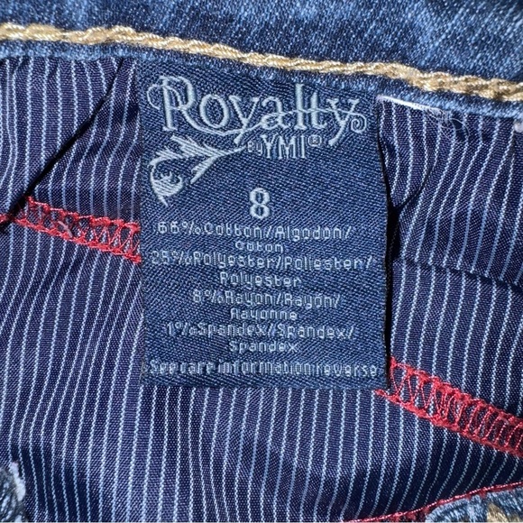 YMI Royalty Women’s Bermuda Shorts SZ 8 Blue Faded Embroidered Pockets Low Rise - Picture 7 of 9